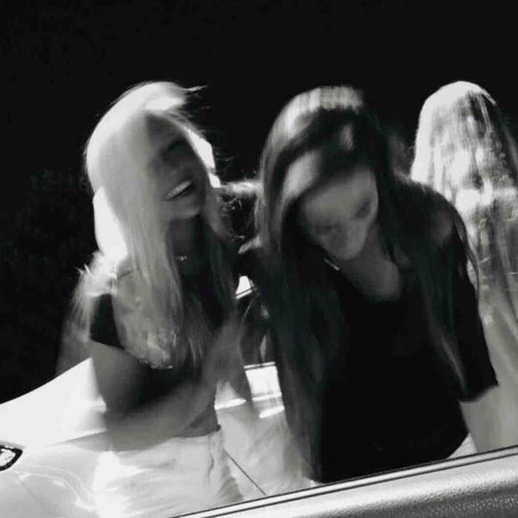 Meet your Posher, Mackenzie - Picture 1 of 1